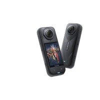 Экшн-камера Insta360 X5 Essentials Bundle