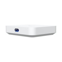 Сетевой маршрутизатор Ubiquiti UCG-Ultra