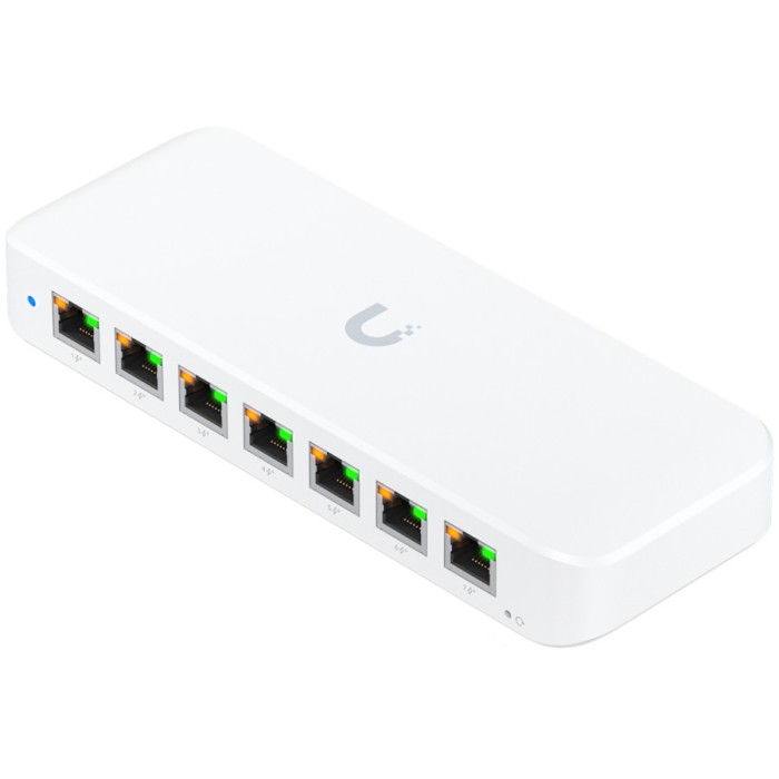 Ubiquiti USW-Ultra-210W-EU compact, Layer 2, 8-port GbE PoE switch with versatile mounting options, 7x GbE PoE+ output ports, GbE port with optional PoE++ input, 202W PoE availability with the included AC power adapter