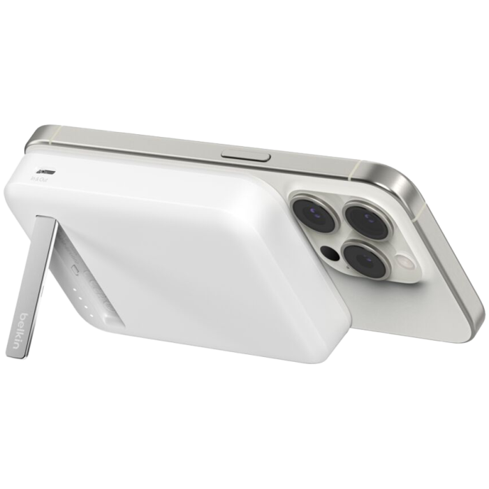 BELKIN 8k Qi2 MagSafe Compatible Powerbank with Kickstand, White